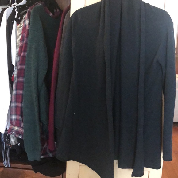 Club Monaco Cristina Cashmere Cardigan - Picture 3 of 3